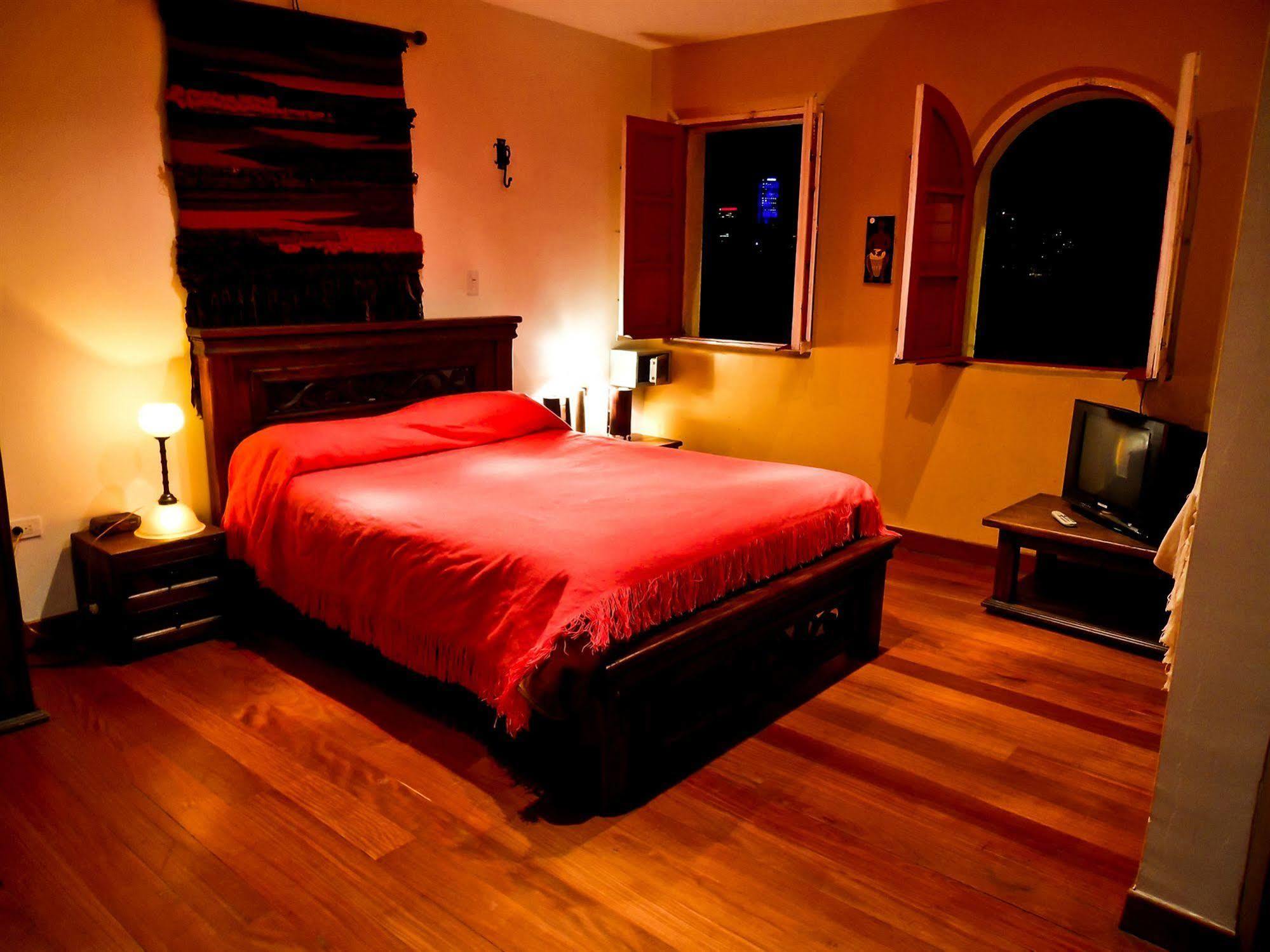 Bed&Breakfast Chorro De Quevedo Bogotá Exterior foto